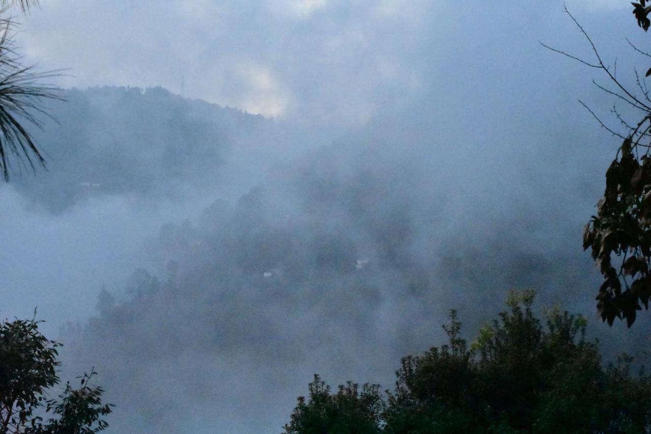 Отель Bagar Trails Найнитал Экстерьер фото